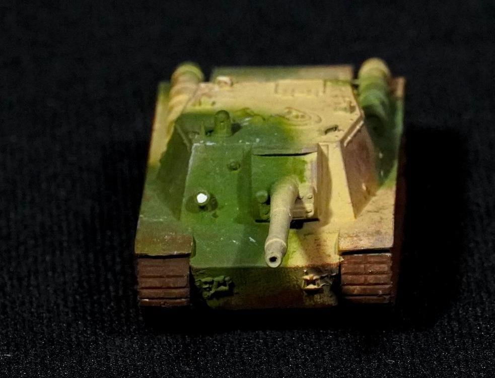 ISU-152 Unpainted Miniature – Dark Grey Resin Soviet Assault Gun – 1/48 • 1/56 • 1/64 • 1/72 • 1/76 • 1/87 • 1/100 • 1/144