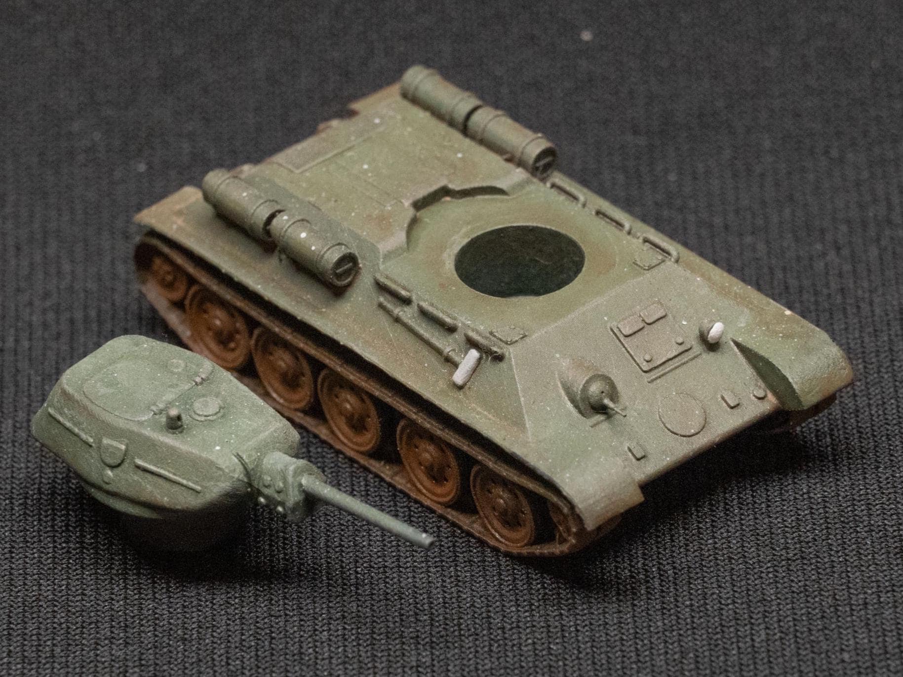 T-34/57 Unpainted Miniature – Dark Grey Resin Soviet Medium Tank – 1/48 • 1/56 • 1/64 • 1/72 • 1/76 • 1/87 • 1/100 • 1/144